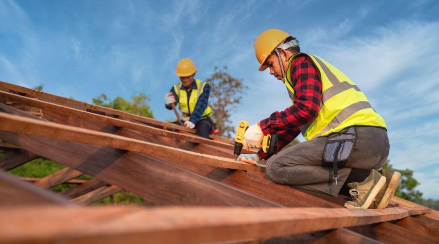 Expert Emergency Roof Repairs services in Rhodes, MI
